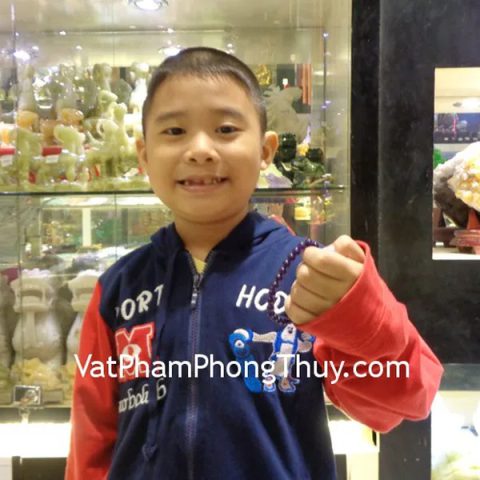 Mẹ con chị Trúc - khách hàng mua Chuỗi thạch anh tím S5157-S4-1614