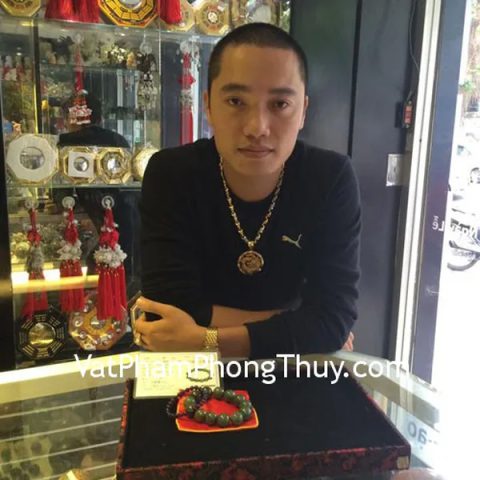 Anh Minh- khách hàng mua vòng tay ngọc Phỉ Thúy S966-s2-14030 và vòng tay thạch anh tím S5156-s2-1460
