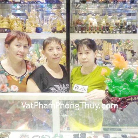Chị Dung - khách hàng mua Rồng xanh cuộn mình trên bụi sen - Tứ quý hưng long K160M