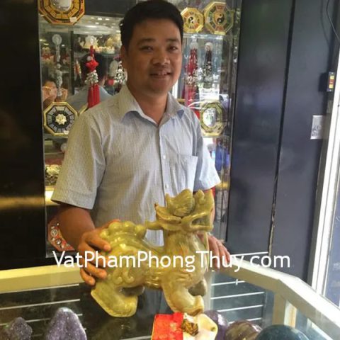 Anh Mạnh - khách hàng mua tỳ hưu Bắc Kinh Xanh khủng BKX-L và tỳ hưu đeo cổ đá mắt mèo S931