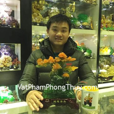 Anh Đông -khách hàng mua tượng gà xanh G023A