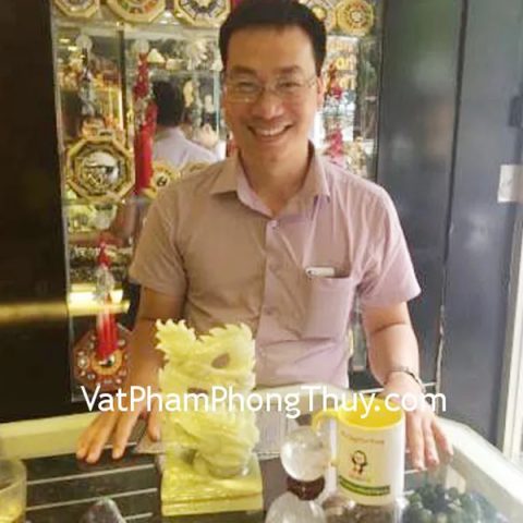 Anh Chính- khách hàng mua rồng đá Cẩm Thạch đứng nhỏ N075, quả cầu thạch anh trắng GM148-S2-1802 và hồ ly thạch anh trắng S6344