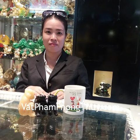 Chị Hải - Khách hàng mua Tỳ hưu hắc ngà nhỏ GM009 và Tượng khỉ Hoàng Long M116