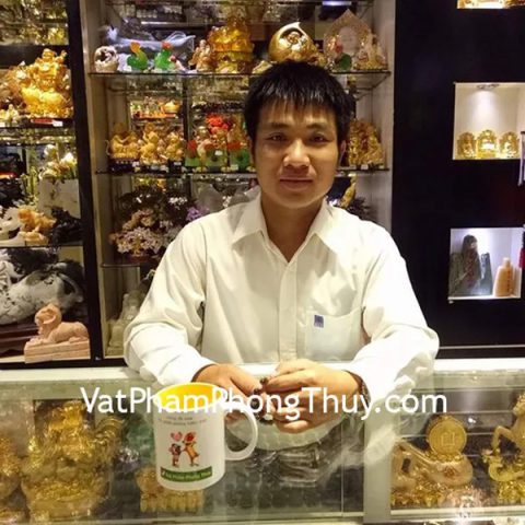 Anh Hoàn - khách hàng mua chuỗi hồng lục bảo S6377