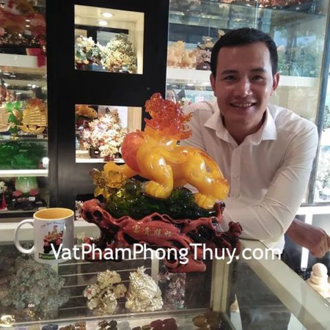 Anh Mừng - khách hàng mua tượng tỳ hưu bên mẫu đơn G166A