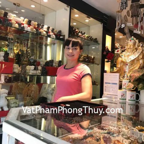 Chị Lan- Khách hàng mua Phật bản mệnh (tuổi Tuất) S1131,Nhện ngọc trên lá S5148