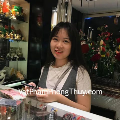 Chị Liên - Khách hàng mua Phật bản mệnh (tuổi Hợi) S1131