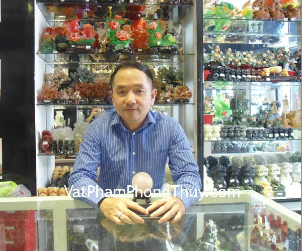 Anh Nam - khách hàng mua quả cầu thạch anh hồng M181-2888