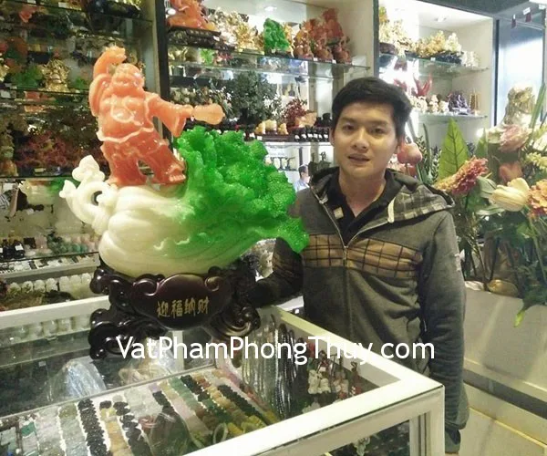 Anh Sơn - khách hàng mua phật di lạc nghinh phước H193G