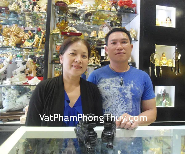 Anh Chẩn - khách hàng mua cặp tỳ hưu thạch anh đen HM010