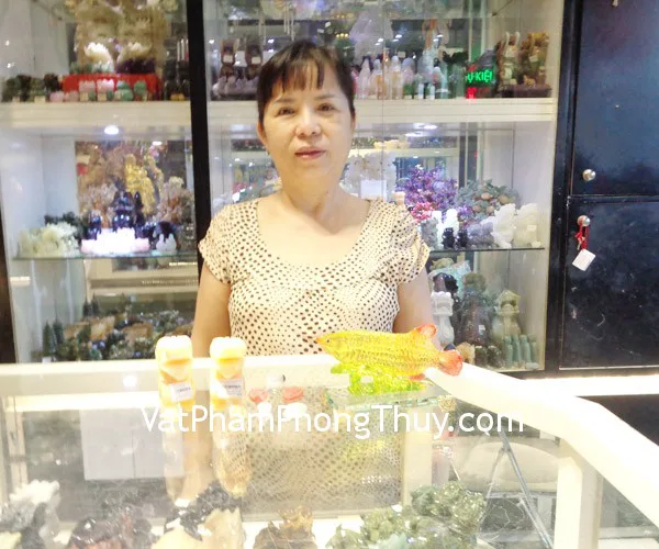 Chị Phương - khách hàng mua Cá kim long lưu ly H291G, Tỳ hưu Hoàng long HM016,  Hồ lô dẹp ngọc Myanmar S835, Mặt con giáp ngọc Myanmar S5154, Phật Bất Động Minh Vương mã não đỏ S1131-10, Phật A Di Đà mã não đỏ S1131-12, Nhẫn trơn mã não đỏ S964