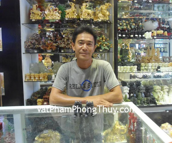 Anh Cường  - khách hàng mua tỳ hưu bắc kinh đen BKD-S