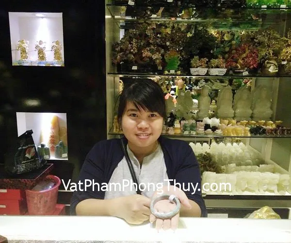 Chị Linh - khách hàng mua vòng ngọc Phỉ Thúy S5160-S3-8522