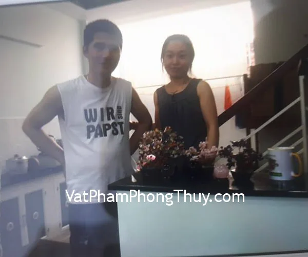 Chị Vân - Khách hàng mua quả cầu thạch anh hồng M181, quả cầu thạch anh tím GM142, quả cầu hắc ngà GM151, cây tài lộc thạch anh tím KC058