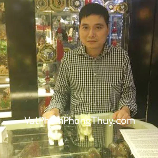 Anh Khoa- khách hàng mua tỳ hưu Bắc Kinh đen trung BKD-M, Tỳ hưu Bắc Kinh trắng trung BKD-M, Tỳ hưu Bắc Kinh xanh trung BKT-M