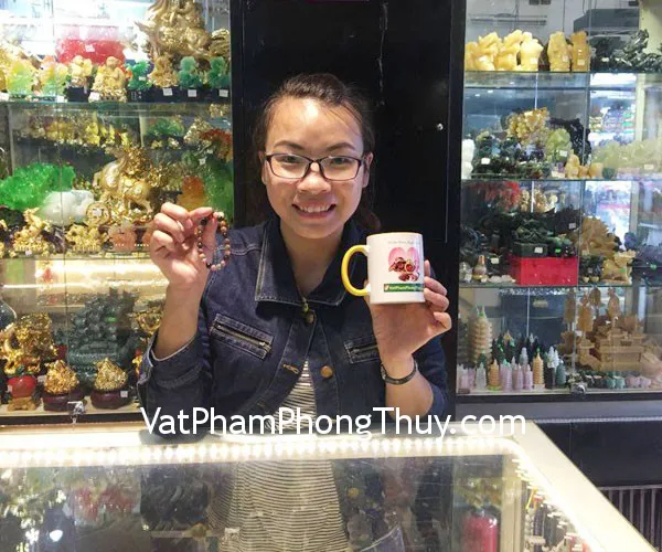 Chị Nhung - Khách hàng mua Chuỗi hồng lục bảo A+++ Nam Mỹ S6233