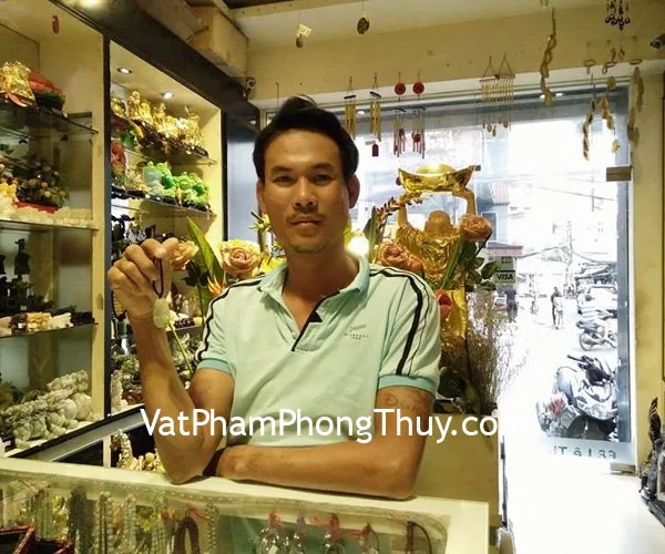 Anh Hùng - khách hàng mua mặt phật bản mệnh ngọc phỉ thúy tuổi Sửu S6507-2 và Thìn S6507-4