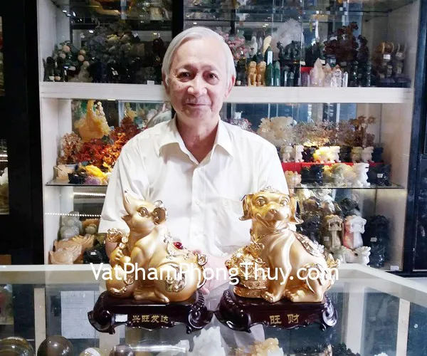 Chú Dũng - khách hàng mua Chuột vàng ôm hồ lô vàng H412G, Chó vàng chậu tiền H405G