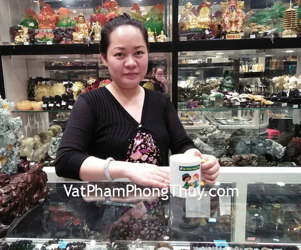 Chị Tuyền-khách hàng mua vòng ngọc Myanmar S5160-S3-8792