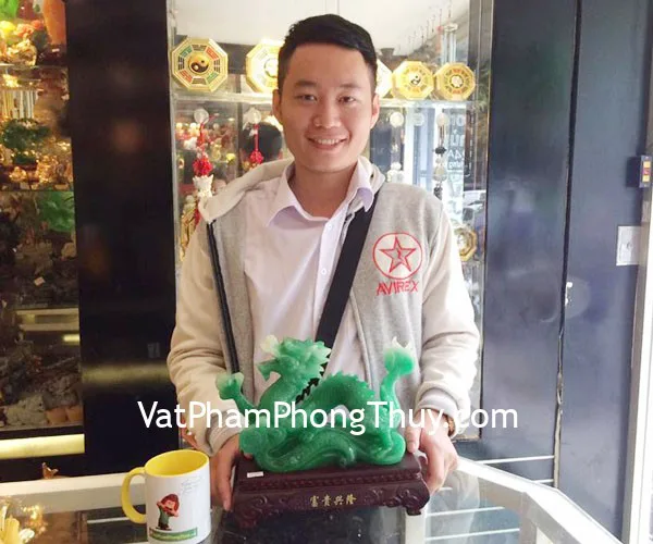 Anh Tú- khách hàng mua rồng xanh phú quý hưng long G085A