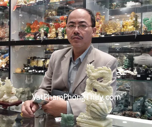 Anh Giang - khách hàng mua tượng rồng cẩm thạch đứng lớn N074 và rồng ngọc đông linh HM047