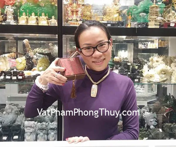 Chị Thủy-khách hàng mua chuỗi mắt mèo Phúc Lộc Thọ 16 li S6428 và mặt tỳ hưu mắt mèo vảy rồng S931