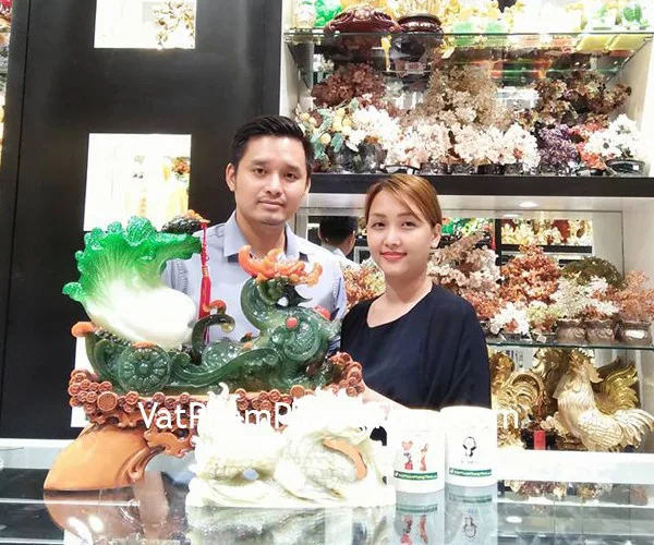 Anh Khoa - khách hàng mua tượng tỳ hưu cánh vểnh C039A, tỳ hưu kéo bắp cải C038A, bắp cải xanh C161A và rồng cẩm thạch nằm lớn N076