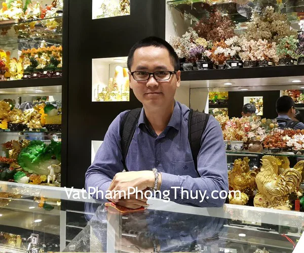 Anh Thế - khách hàng mua chuỗi mặt trăng S6648-S3-2939 và chuỗi thạch anh tóc đen S6388-S3-6172