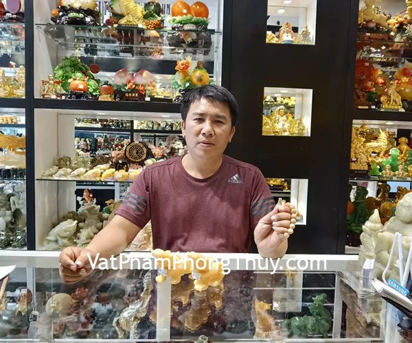 Anh Thành - khách hàng mua cặp Tỳ Hưu Hoàng Long GM013 và Chuỗi đá mặt trời đỏ S6652-6106