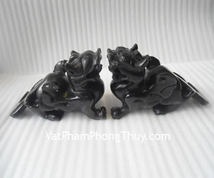 Tỳ hưu tiêu đen trung (đứng) R003