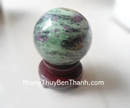 Quả cầu đá hồng lục bảo đặc biệt (vỏ Ruby) QC206-S4-5810
