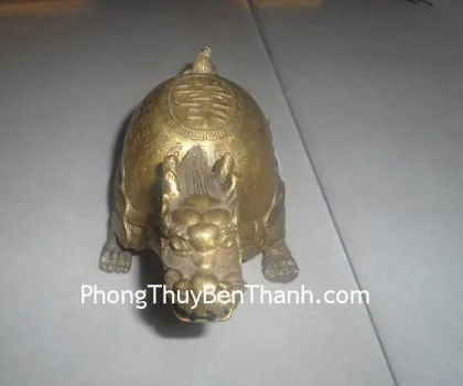 Long quy hắc ngà trên đống nén vàng (lớn) GM187