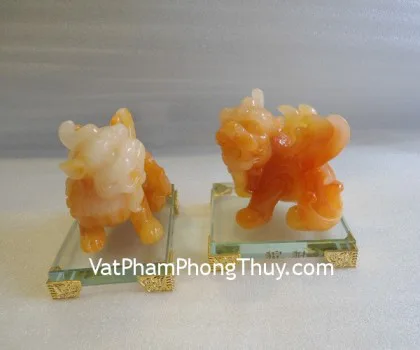 Tỳ hưu đỏ, đế thủy tinh nhỏ- Chiêu tài tỳ hưu E036