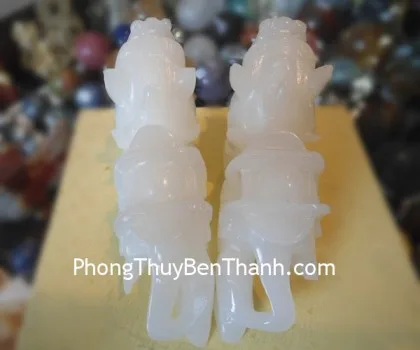 Tỳ hưu bạch ngọc cõng tiền trung -6tấc H004