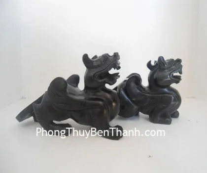 Tỳ hưu tiêu ngọc đen sừng HM014