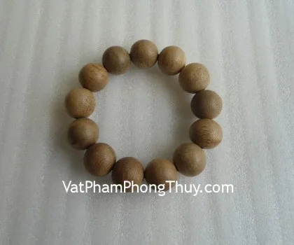 Vòng tay trầm hương vân nhẹ S985