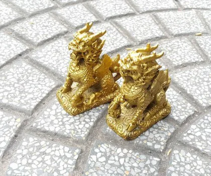 Kỳ lân đồng nhỏ D256