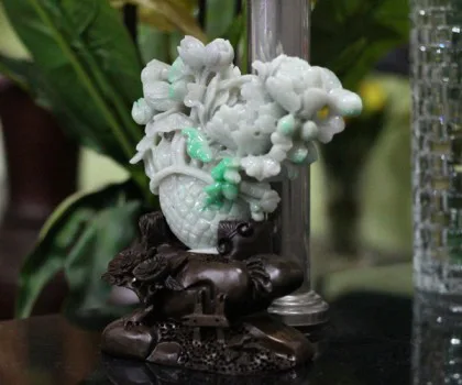 Giỏ Hoa Mẫu Đơn Ngọc Phỉ Thúy (GCN:9481) NS174