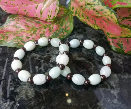 Chuỗi ống Phỉ Thúy hạt lựu trung S6682