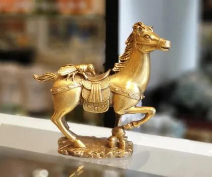 Thần ngựa đồng cõng nguyên bảo (lớn) D283