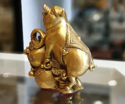 Vua heo đồng tài lộc ôm hồ lô đại phước D297