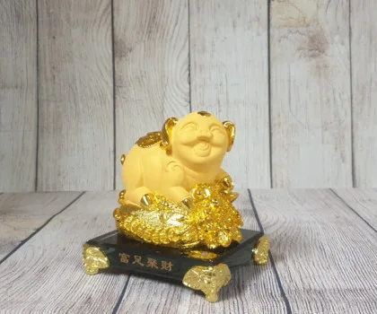 Vua heo vàng kim sa trên túi vàng lớn đế thuỷ tinh đen - Phú Túc Tụ Tài LN037