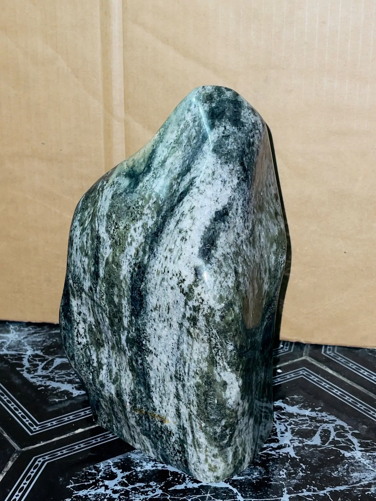 Khối cẩm thạch Serpentine xanh (5kg) V168-S5-2400